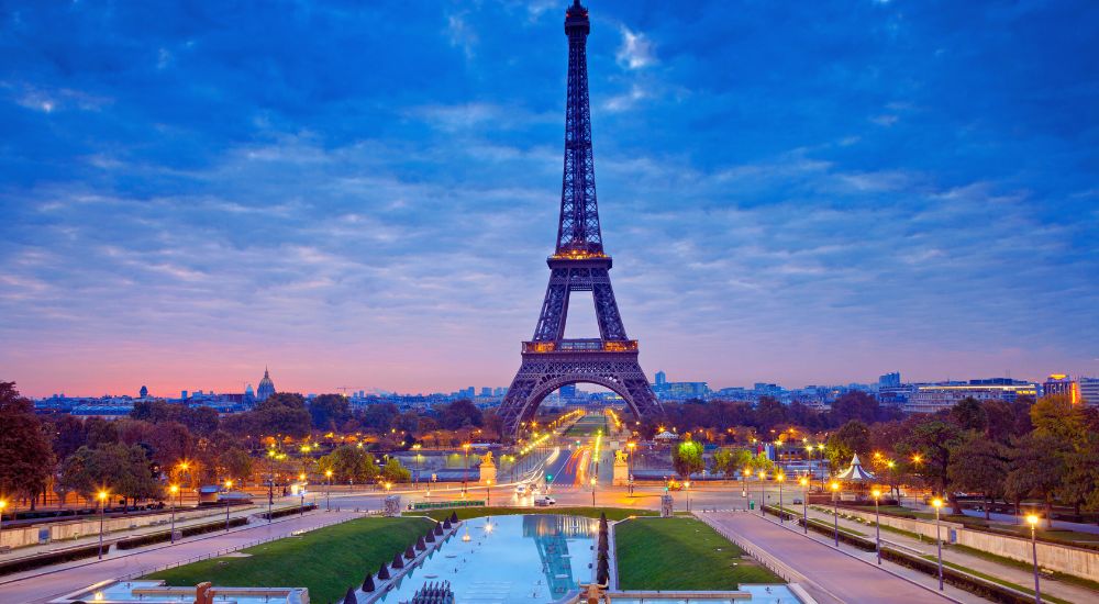 Paris for History Lovers: Top Sites and Local Tips