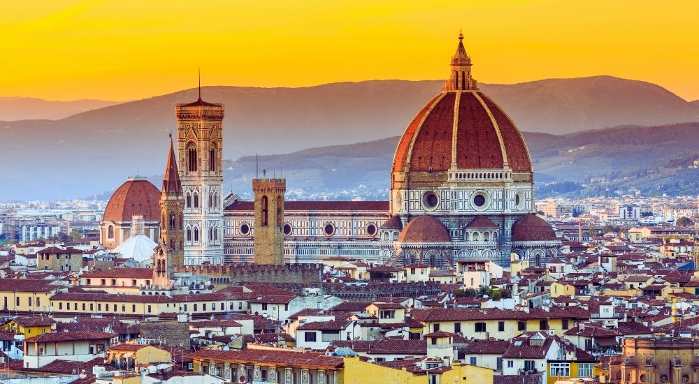 Florence in Focus: Art, Aperitivos & Accommodation Picks