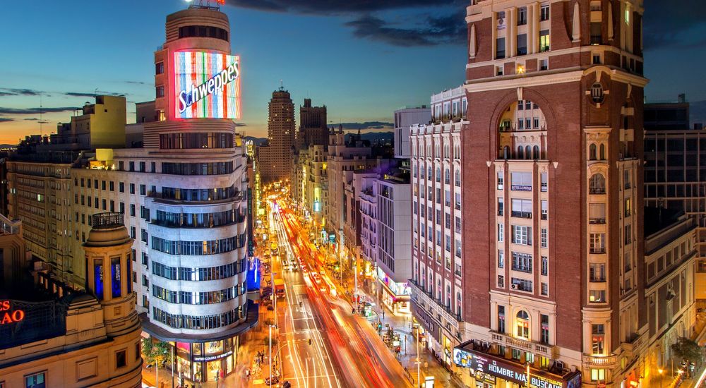 Madrid Uncovered: A Complete Guide to Food, Hotels & Top Attractions