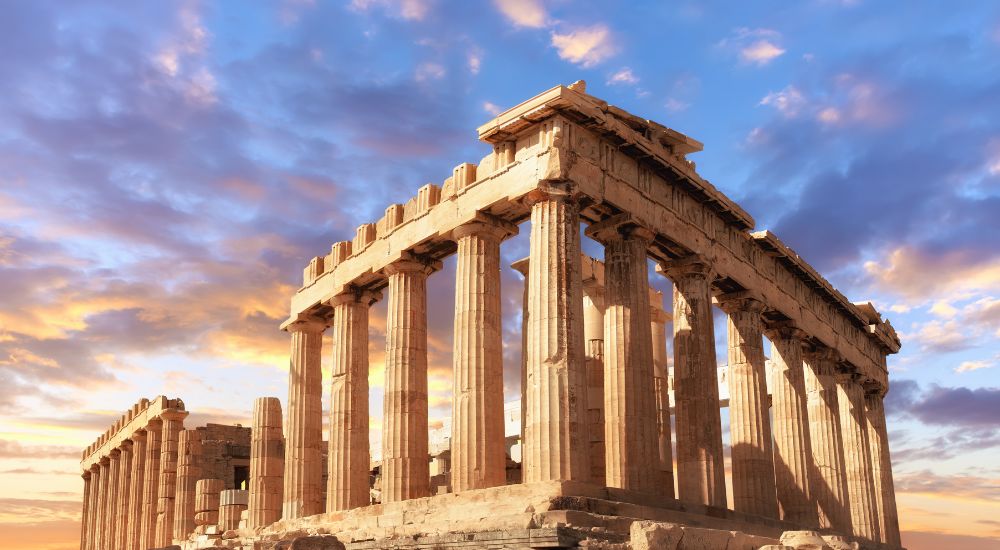 Athens in Elegance: Where to Stay in Luxury Near the Acropolis