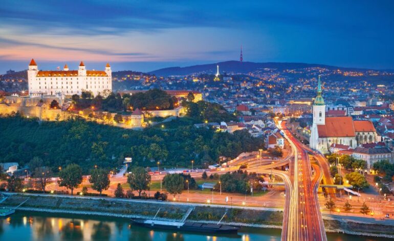 Vienna Train Guide: Discover Austria’s Rail Routes