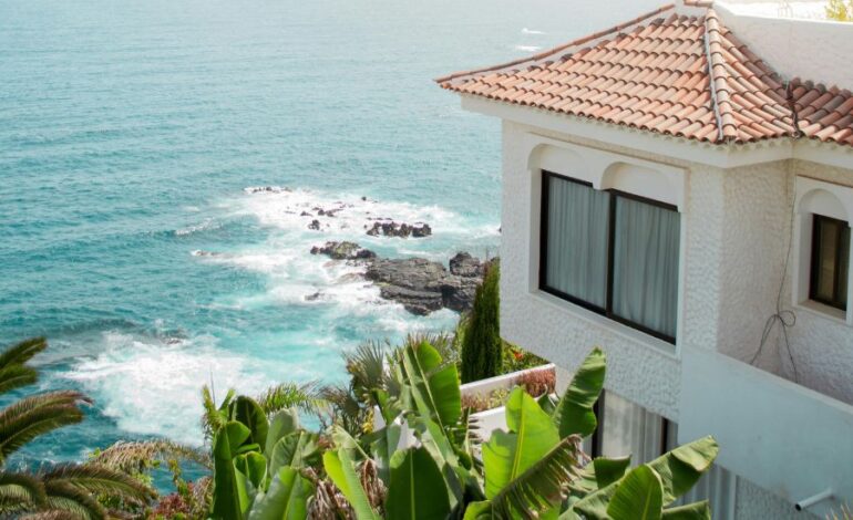 Monaco Retreats: Glamorous Seaside Stays