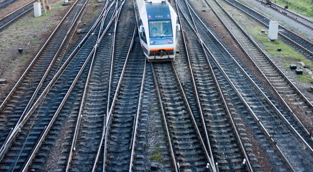 Edinburgh Scenic Train Routes: Highlands & Coastlines